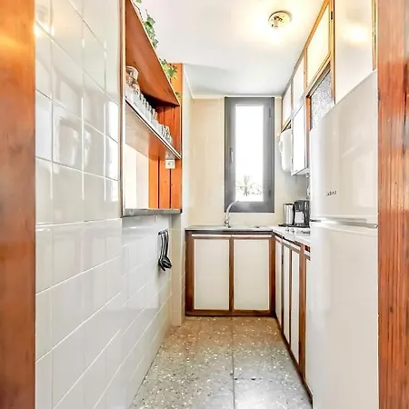 Two Bedrooms With Amazing Pool In Daire