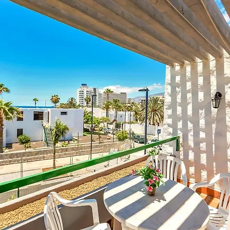 Two Bedrooms With Amazing Pool In *
