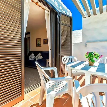 Two Bedrooms With Amazing Pool In *