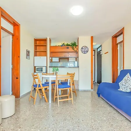 Daire Two Bedrooms With Amazing Pool In