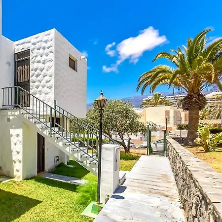 Two Bedrooms With Amazing Pool In * Playa de las Américas